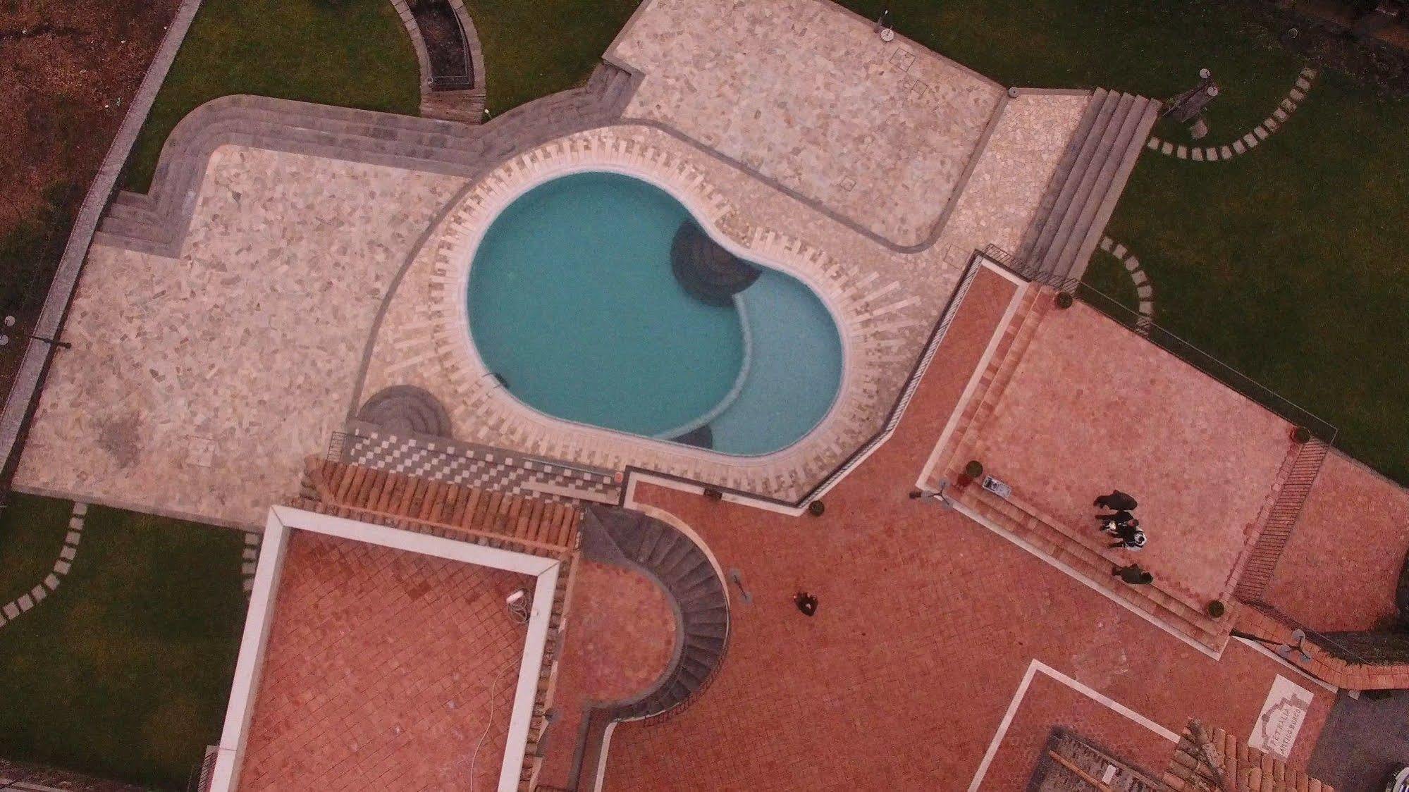 منزل الضيف زافيرانا إتنيا  في Antico Borgo Petralia المظهر الخارجي الصورة